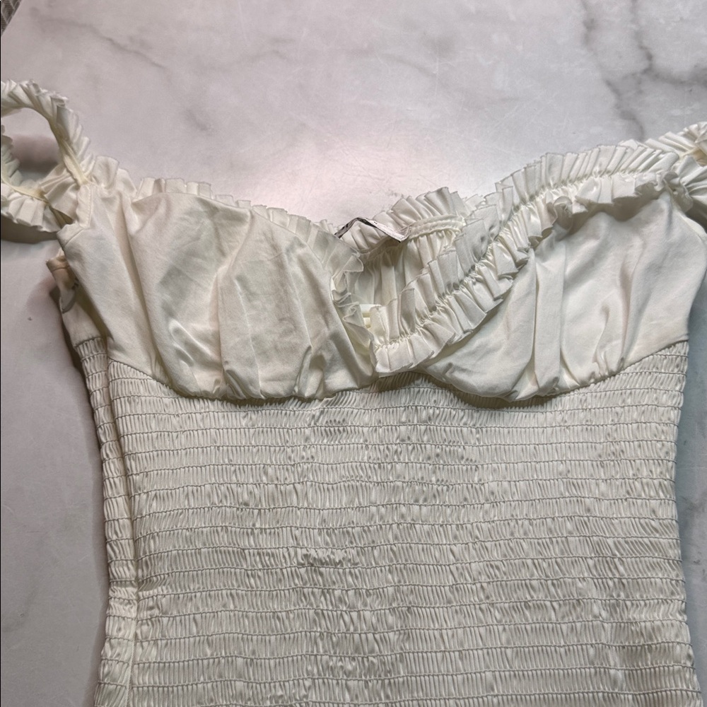 House of CB 'Evelyn' White Shirred Ruffle Mini Dress - Picture 8 of 10